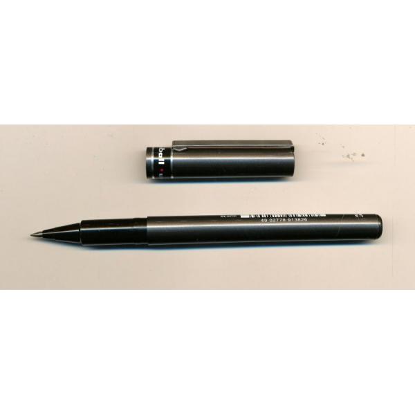 Stylo uni-ball deluxe 0.5 UB 155 black